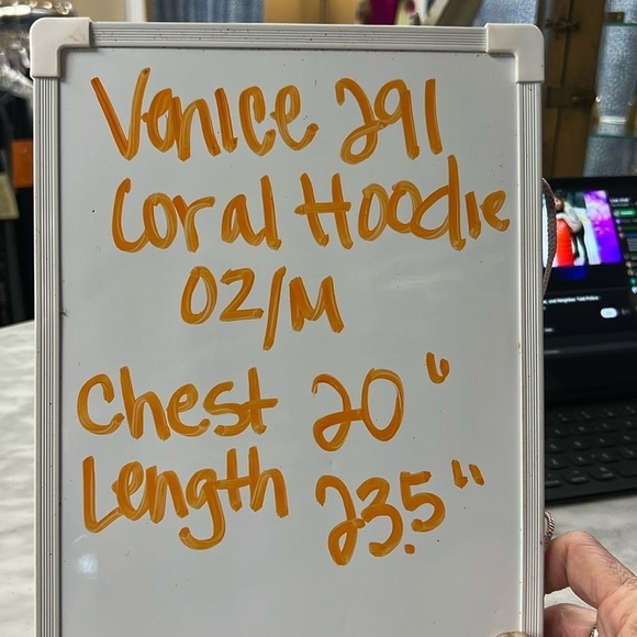Venice 291 Coral Red Hoodie Size 02/M - Picture 3 of 10